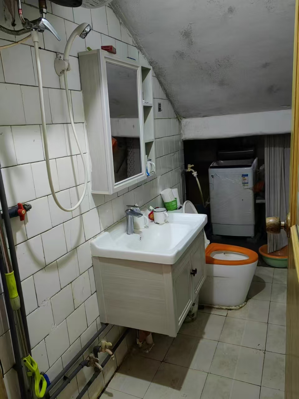 海峰街金岭二中房屋出租