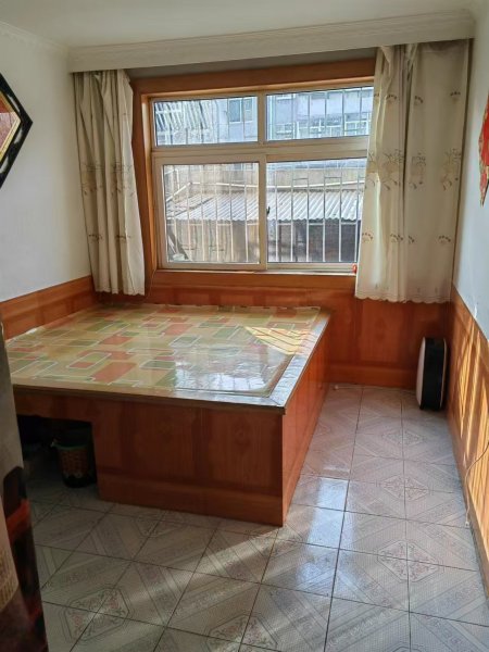 海峰街金岭二中房屋出租