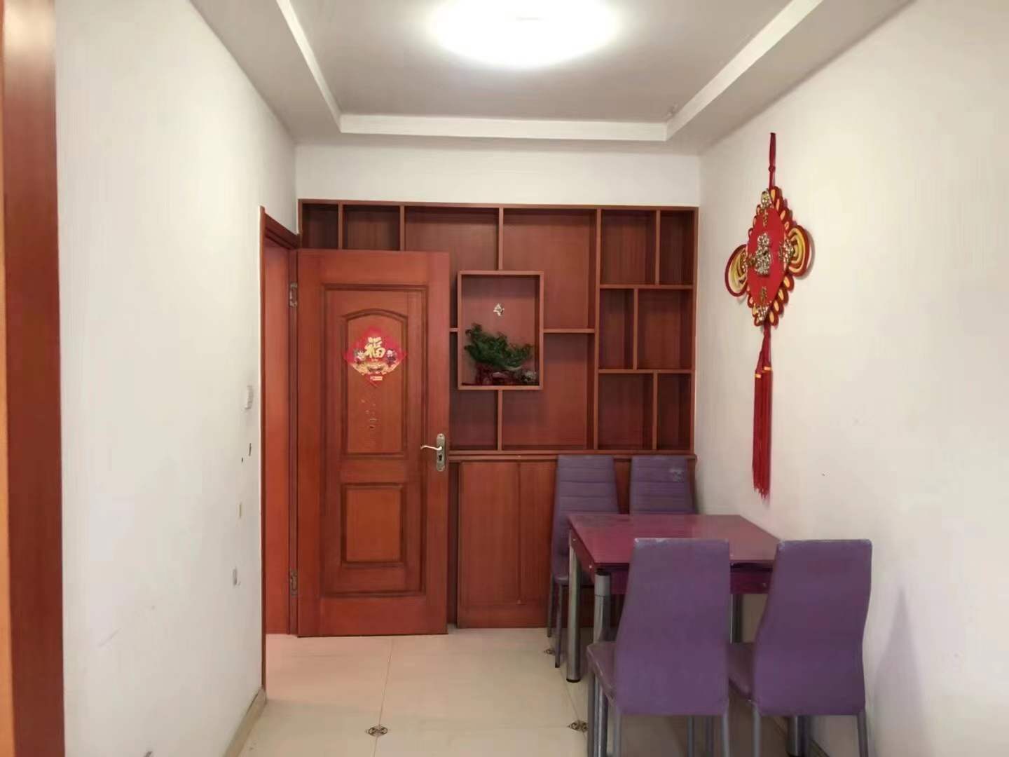 出租：东风花园小区精装修（拎包入住）