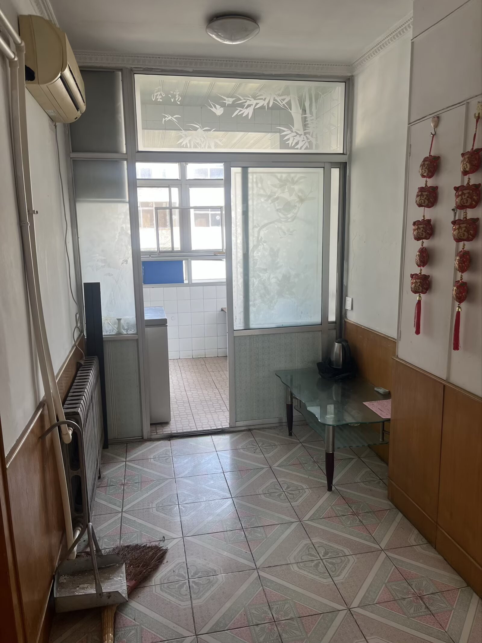 出租金帝商厦附近一梯一户四楼