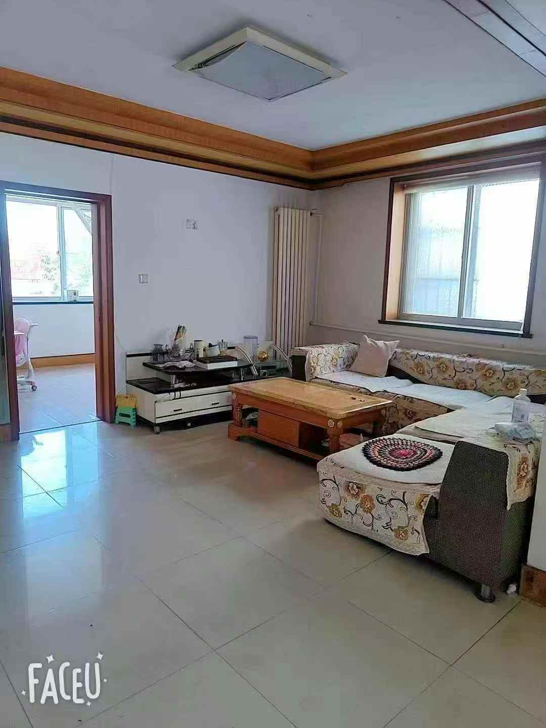 向阳二区，带草棚一楼，88平，37.8万，边户三居室