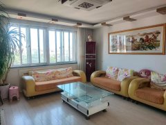 光明小区 5楼 120平 3室2厅，35.8万