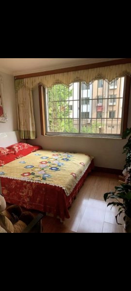 祥和小区1楼85平，精装38万，二实验小学，机关幼儿园