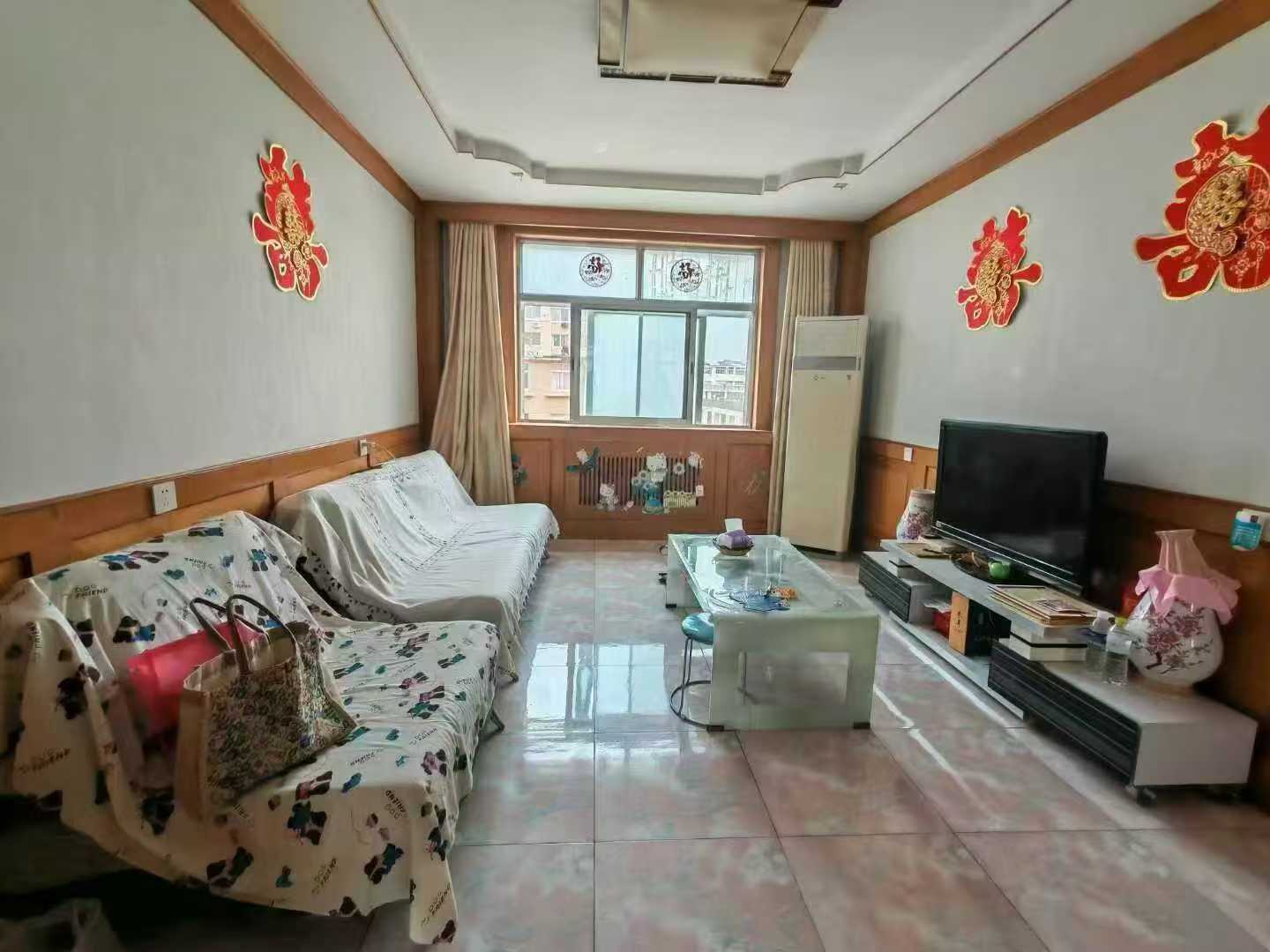 文苑小区 4楼 81.08平，29.8万 双阳卧室，边户
